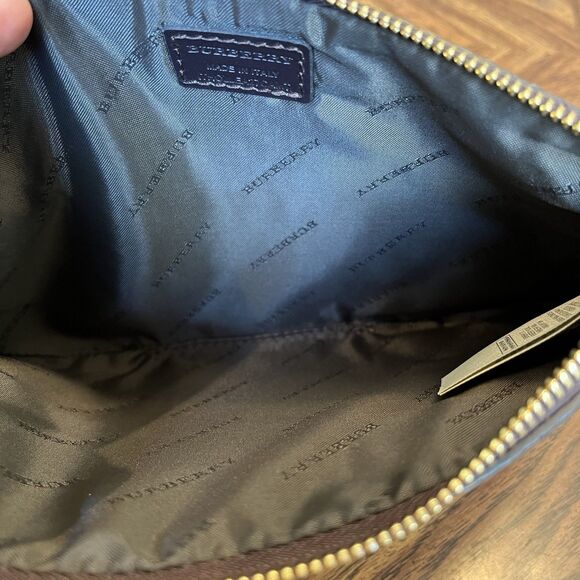 Burberry Calf Leather Dark Brown Wristlet Zip Unisex Handbag Clutch Pouch Bag - Picture 11 of 16